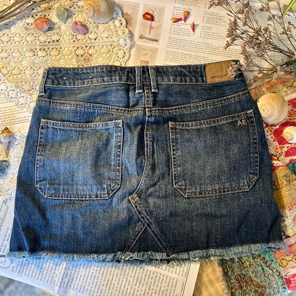American Eagle denim mini skirt - Picture 2 of 5